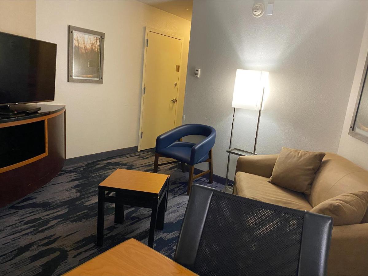Fairfield Inn & Suites By Marriott Texarkana Esterno foto