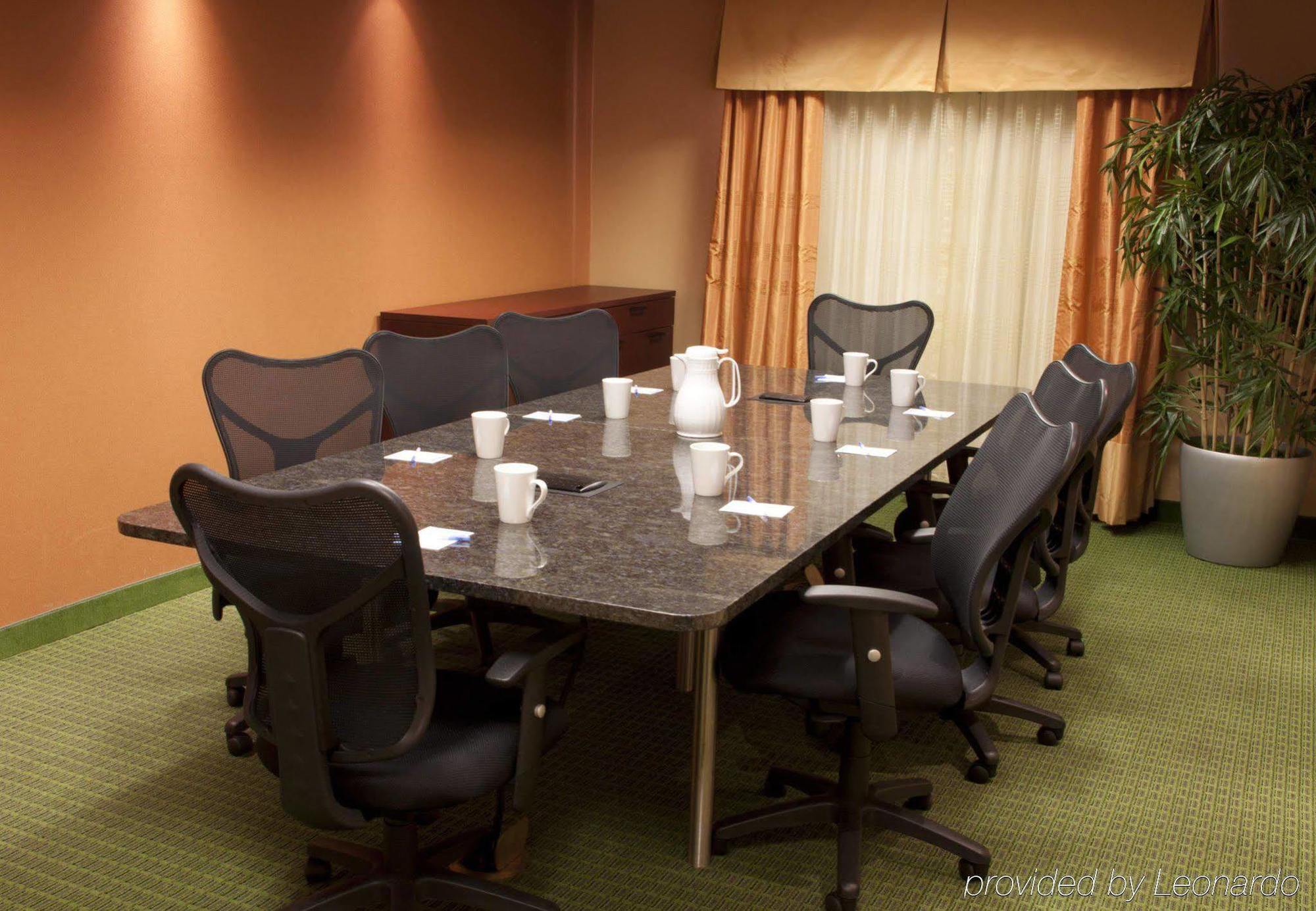 Fairfield Inn & Suites By Marriott Texarkana Affari foto